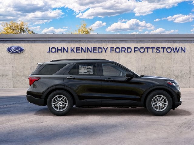 2027 Ford Explorer Active w/200A Pkg 4WD