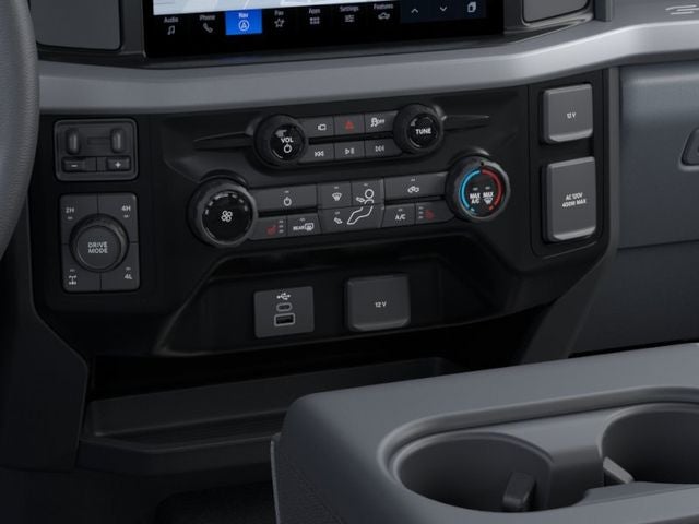 2026 Ford Super Duty F-250 SRW XLT 4WD Crew Cab 6.75' Box