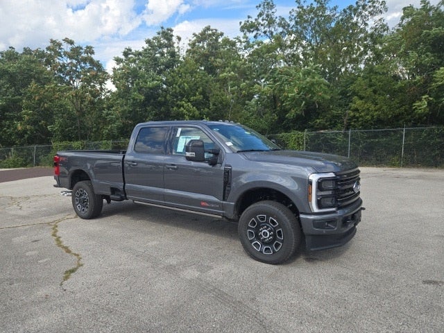 2026 Ford Super Duty F-350 SRW XL 4WD Crew Cab 6.75' Box