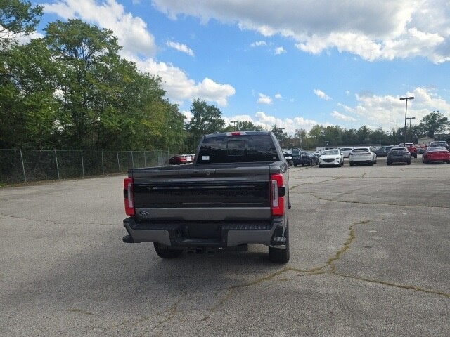 2026 Ford Super Duty F-350 SRW XL 4WD Crew Cab 6.75' Box