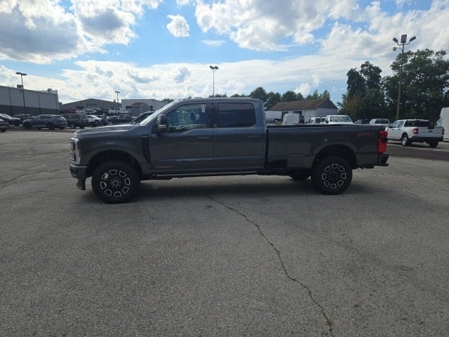 2026 Ford Super Duty F-350 SRW XL 4WD Crew Cab 6.75' Box