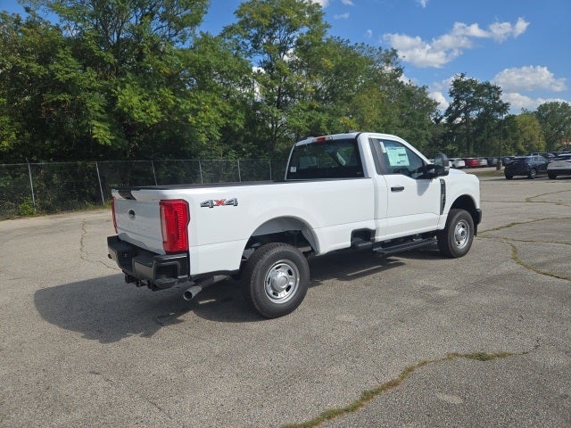 2026 Ford Super Duty F-250 SRW XL 4WD Reg Cab 8' Box