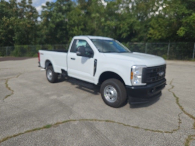 2026 Ford Super Duty F-250 SRW XL 4WD Reg Cab 8' Box