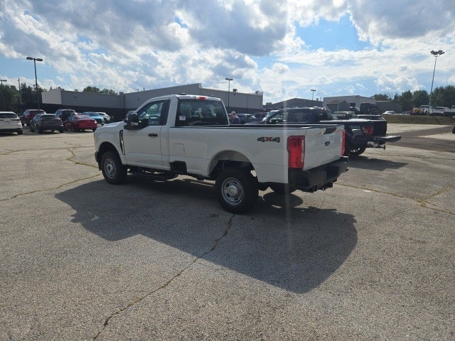 2026 Ford Super Duty F-250 SRW XL 4WD Reg Cab 8' Box