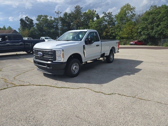 2026 Ford Super Duty F-250 SRW XL 4WD Reg Cab 8' Box