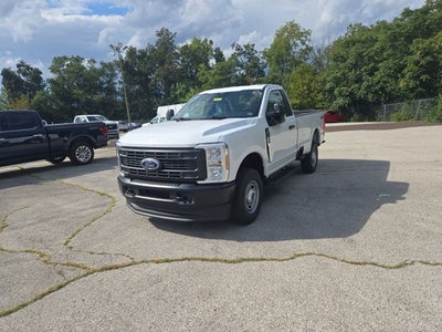 2026 Ford Super Duty F-250 SRW XL 4WD Reg Cab 8' Box