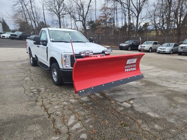 2026 Ford Super Duty F-250 SRW XL 4WD Reg Cab 8' Box