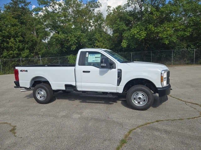 2026 Ford Super Duty F-250 SRW XL 4WD Reg Cab 8' Box