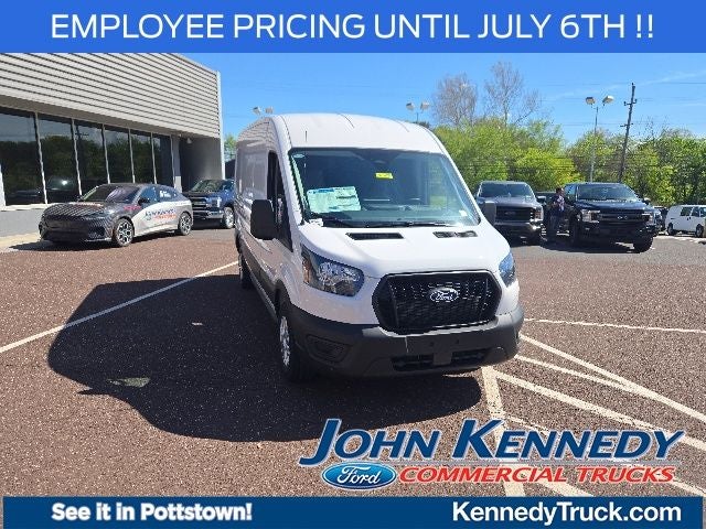 2026 Ford Transit Cargo Van T-250 148 Med Rf 9150 GVWR RWD