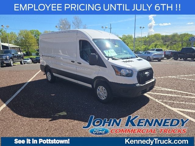 2026 Ford Transit Cargo Van T-250 148 Med Rf 9150 GVWR RWD