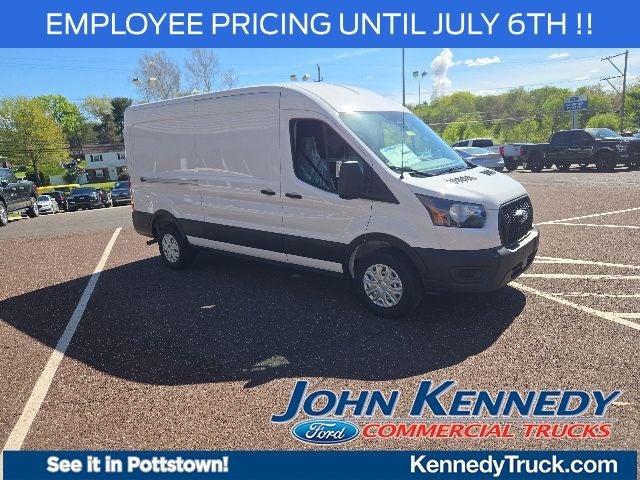 2026 Ford Transit Cargo Van T-250 148 Med Rf 9150 GVWR RWD