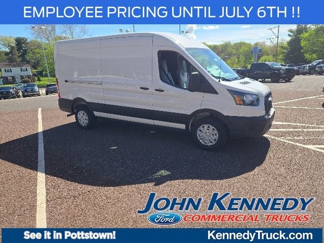 2026 Ford Transit Cargo Van T-250 148 Med Rf 9150 GVWR RWD
