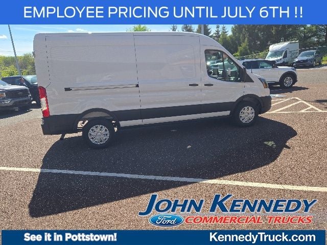 2026 Ford Transit Cargo Van T-250 148 Med Rf 9150 GVWR RWD