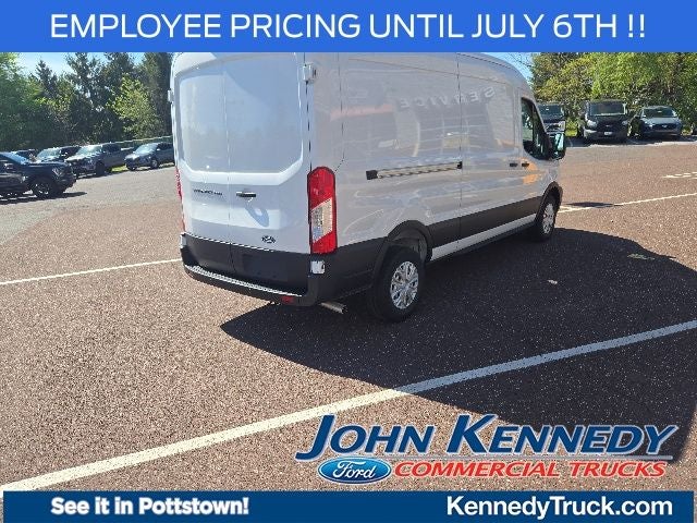2026 Ford Transit Cargo Van T-250 148 Med Rf 9150 GVWR RWD