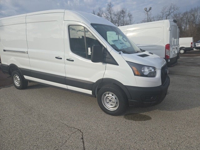 2026 Ford Transit Cargo Van T-250 148 Med Rf 9150 GVWR RWD