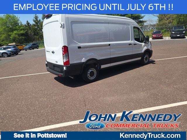 2026 Ford Transit Cargo Van T-250 148 Med Rf 9150 GVWR RWD