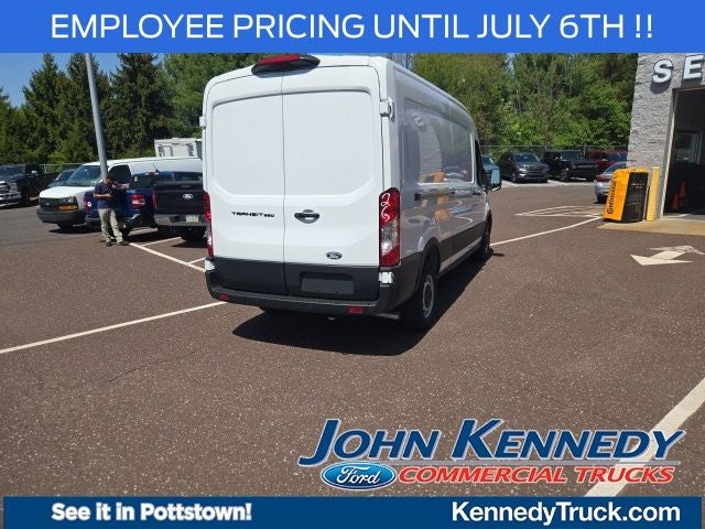 2026 Ford Transit Cargo Van T-250 148 Med Rf 9150 GVWR RWD