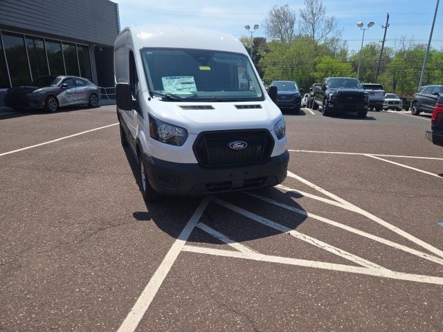 2026 Ford Transit Cargo Van T-250 148 Med Rf 9150 GVWR RWD