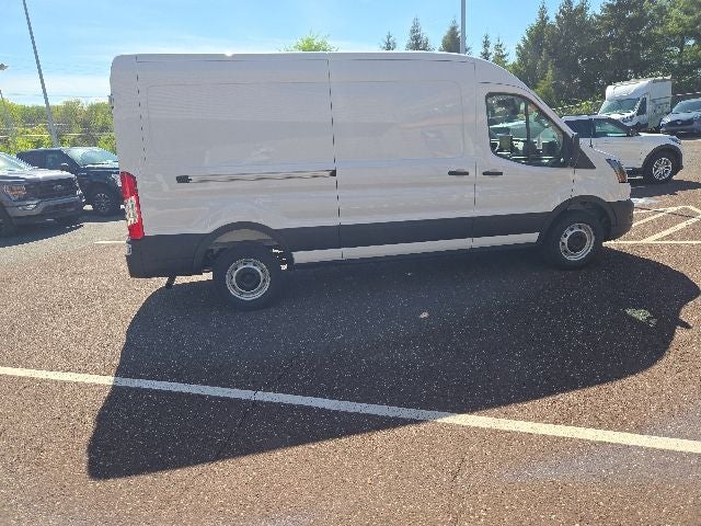 2026 Ford Transit Cargo Van T-250 148 Med Rf 9150 GVWR RWD