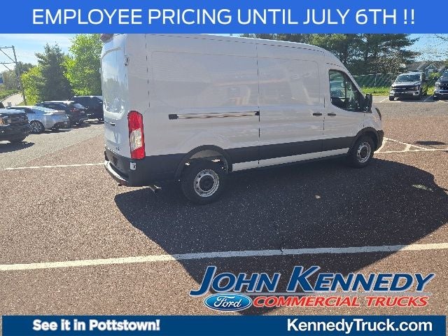 2026 Ford Transit Cargo Van T-250 148 Med Rf 9150 GVWR RWD