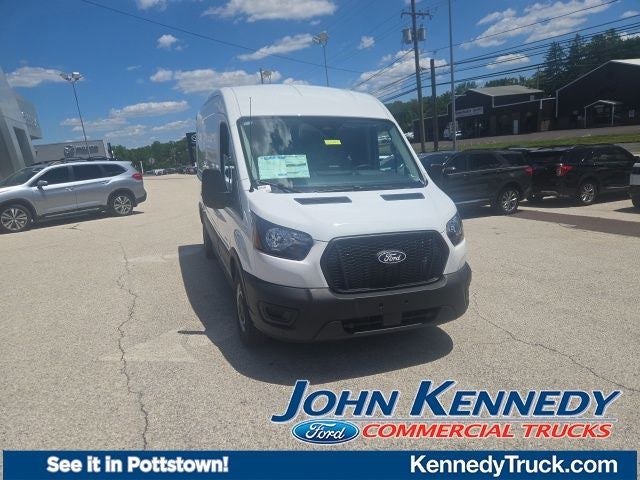2026 Ford Transit Cargo Van T-250 148 Med Rf 9150 GVWR RWD