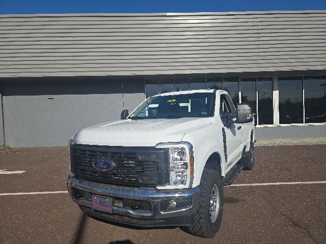 2026 Ford Super Duty F-250 SRW XL 4WD Reg Cab 8' Box