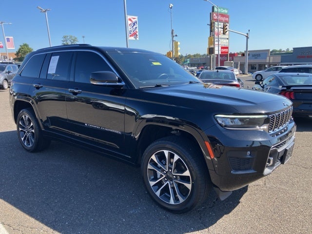 2022 Jeep Grand Cherokee Overland