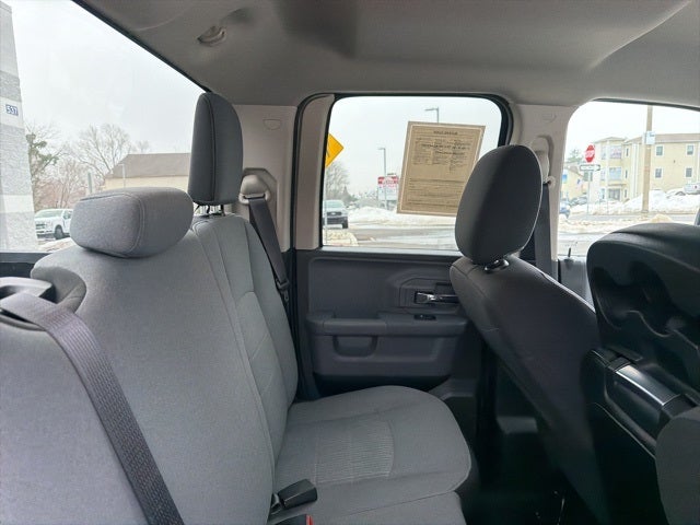 2024 RAM 1500 Classic SLT