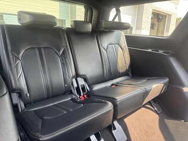2024 Ford Expedition Max Platinum
