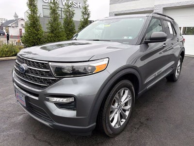 2024 Ford Explorer XLT