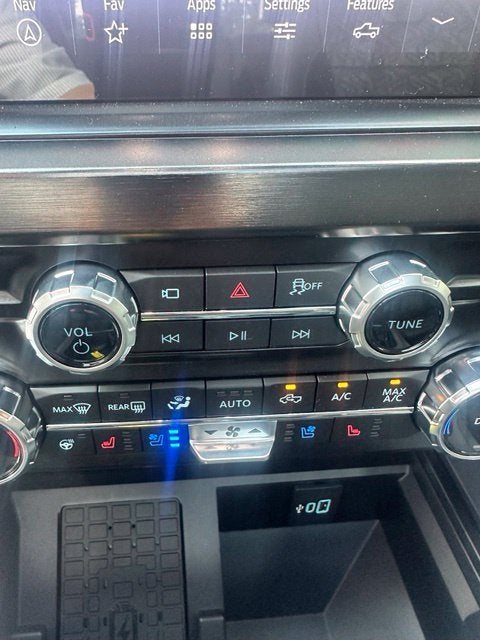 2026 Ford F-250 Lariat Torque Shelby Pickup