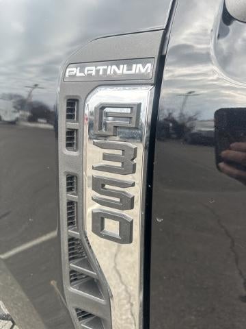 2026 Ford F-350SD Platinum Pickup