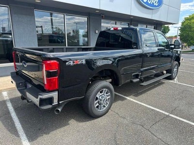 2026 Ford F-350SD F-350® Lariat®