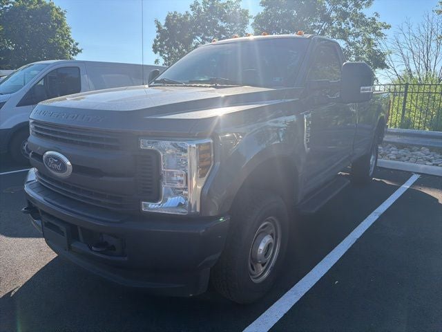 2019 Ford F-250 XL 4x4 Regular Cab 8' Box's photo