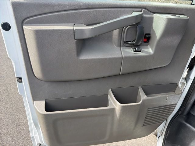 2018 Chevrolet Express 2500 Work Van Cargo