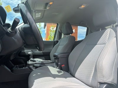 2022 Toyota Tacoma SR V6