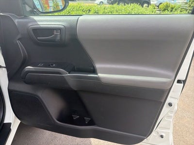 2022 Toyota Tacoma SR V6