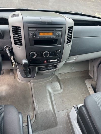 2010 Freightliner Sprinter 3500 Base commercial