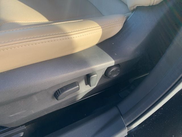 2023 Subaru Legacy Limited