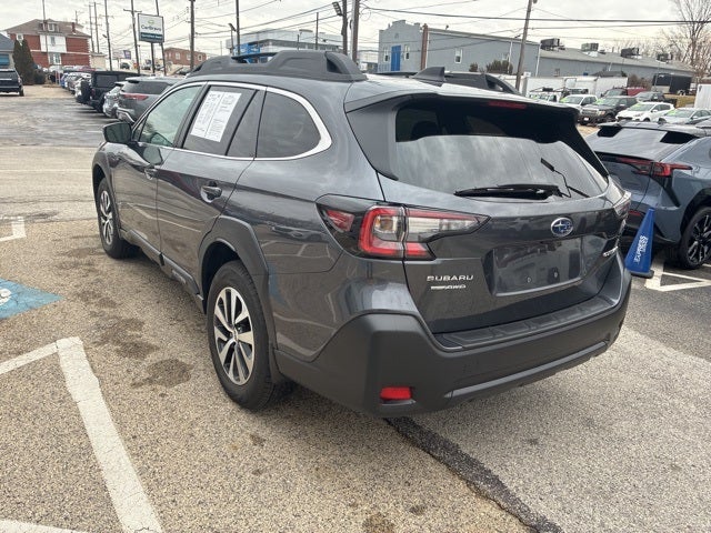 2025 Subaru Outback Premium