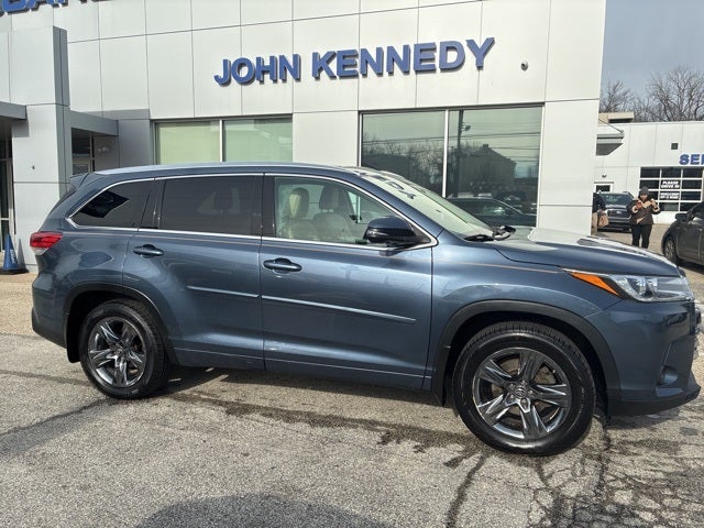 2017 Toyota Highlander Limited