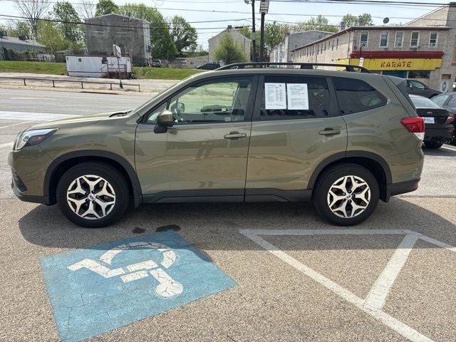 2023 Subaru Forester Premium