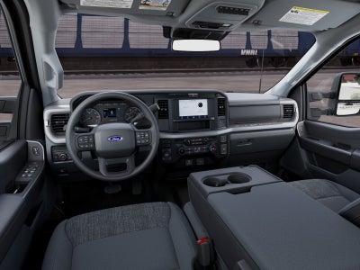 2027 Ford Super Duty F-350® XLT