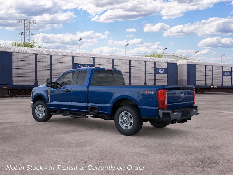 2026 Ford Super Duty F-350® XLT