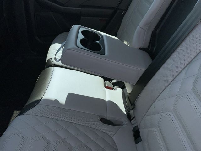 2024 Ford Escape Plug-In Hybrid Base