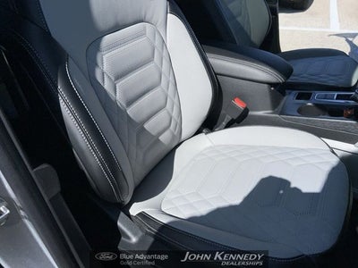 2024 Ford Escape Plug-In Hybrid Base