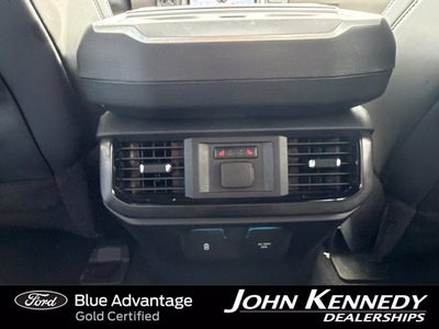 2025 Ford F-150 Lightning Platinum