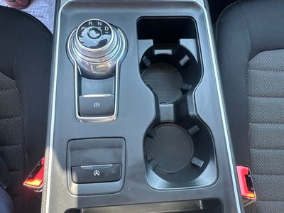 2022 Ford Edge SE