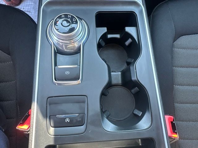 2022 Ford Edge SE