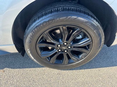 2022 Ford Edge SE